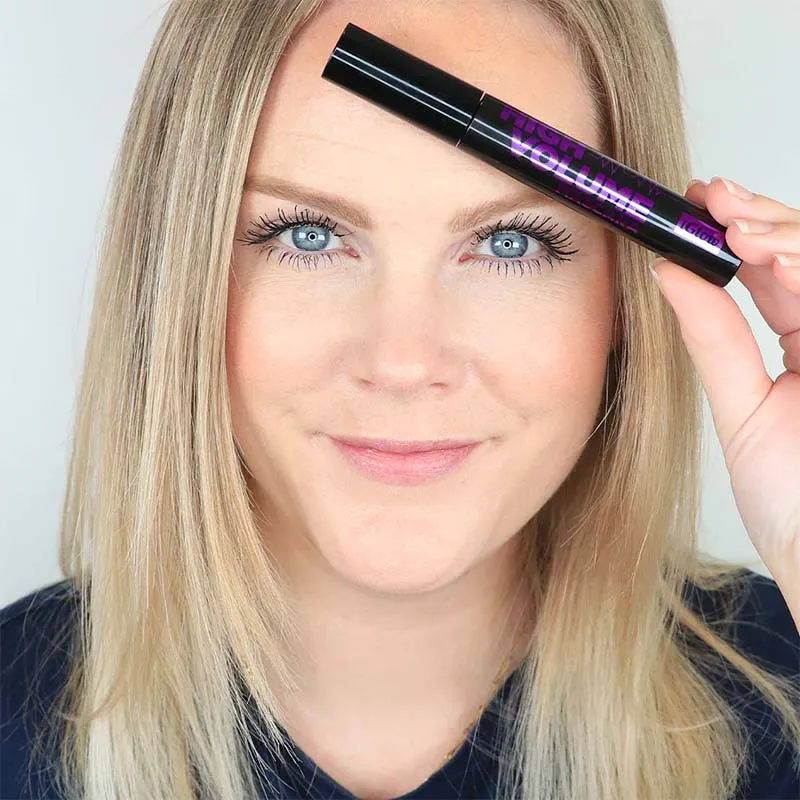 iGlow High Volume Mascara
